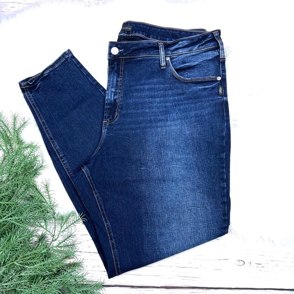 NWOT👖|•SILVER JEANS CO ®•| Plus Size Avery Skinny Curvy High Rise Jeans 22x31👖 - Picture 3 of 11